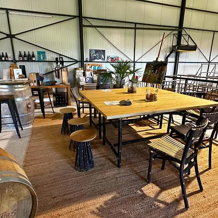 Le Grenache بيت للعطل *
